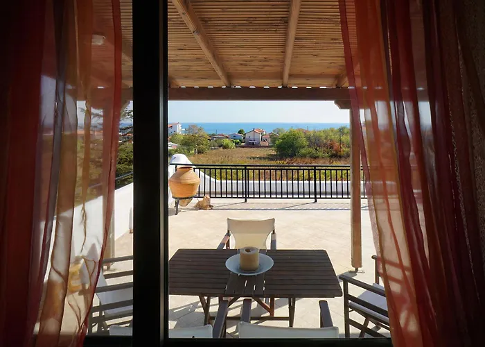Solon And Teo Summer House In Avdira Beach