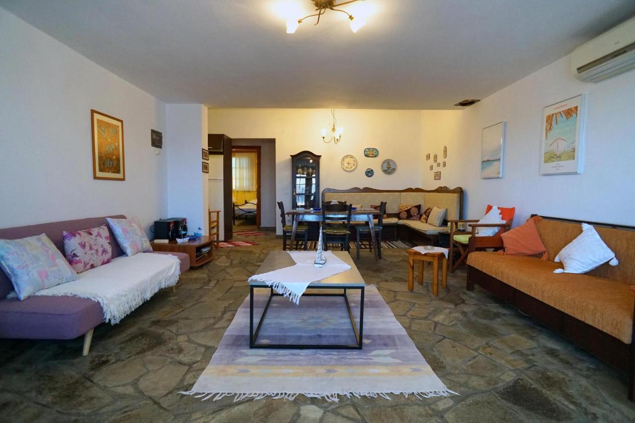 Solon And Teo Summer House In Avdira * Paralia Avdhiron